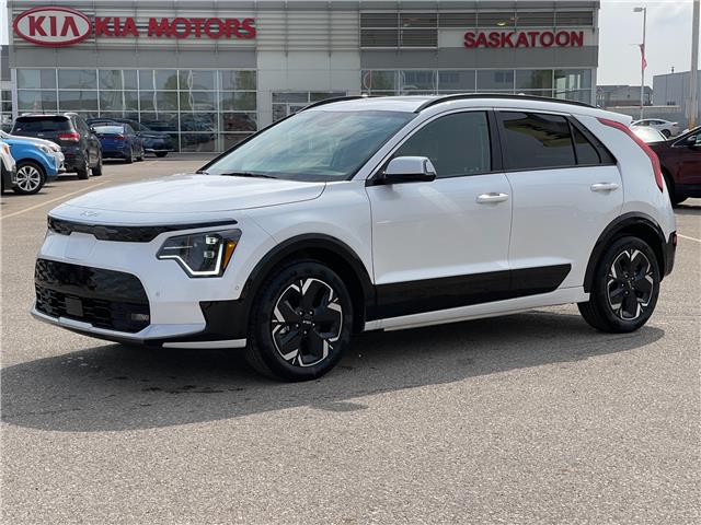 2023 Kia Niro EV Limited (Stk: 43334) in Saskatoon - Image 1 of 27