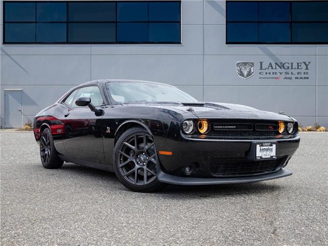 2016 Dodge Challenger R/T Scat Pack (Stk: LC1587A) in Surrey - Image 1 of 18