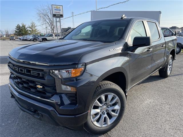 2023 Chevrolet Silverado 1500 Custom (Stk: 32673) in Carleton Place - Image 1 of 24