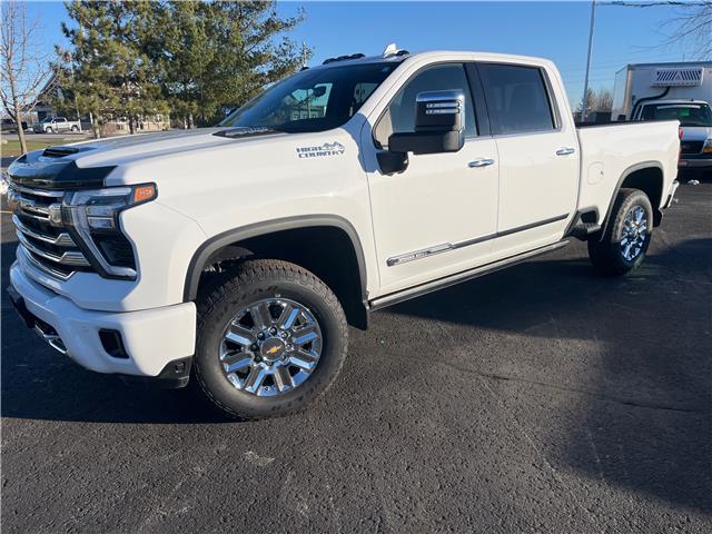 2024 Chevrolet Silverado 3500HD High Country (Stk: 02545) in Carleton Place - Image 1 of 21