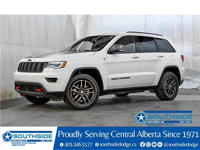 2018 Jeep Grand Cherokee Trailhawk (Stk: 14780A) in Red Deer - Image 1 of 30