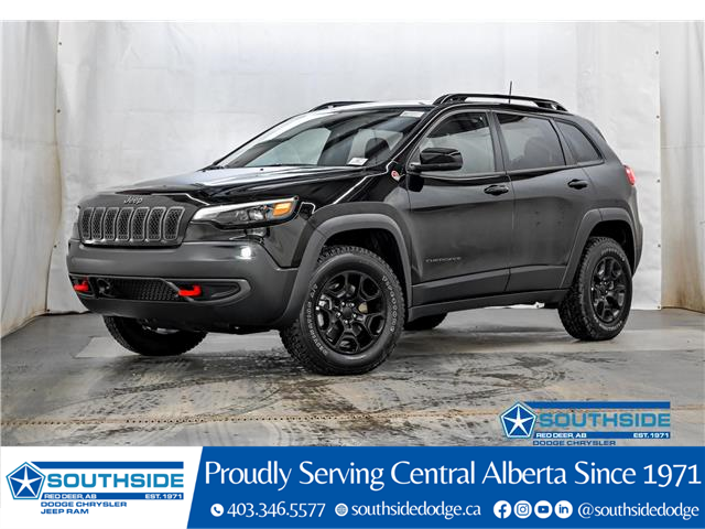 2022 Jeep Cherokee Trailhawk (Stk: A14808) in Red Deer - Image 1 of 27