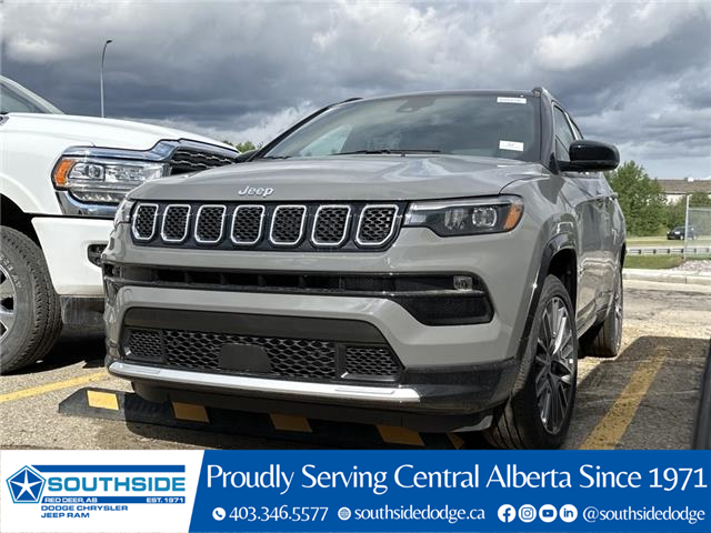 2023 Jeep Compass Limited (Stk: JC2306) in Red Deer - Image 1 of 14