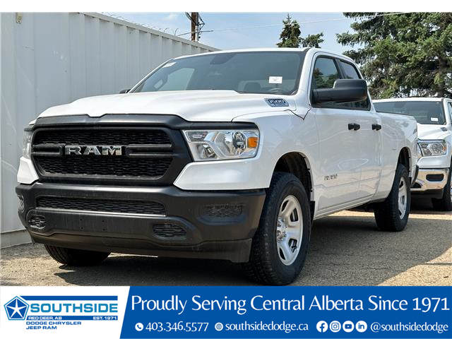 2022 RAM 1500 Tradesman (Stk: W22500) in Red Deer - Image 1 of 5