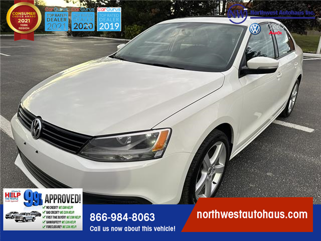 2013 Volkswagen Jetta 2.0L Comfortline in Vaughan - Image 1 of 23
