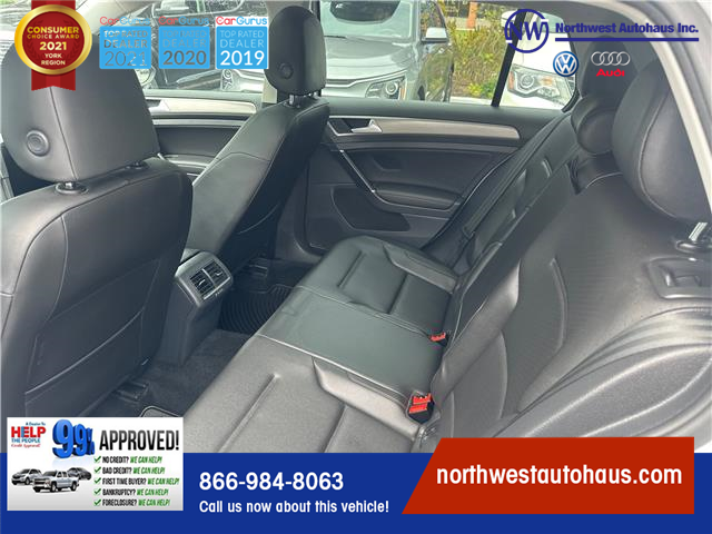 2016 Volkswagen Golf 1.8 TSI Comfortline (Stk: 1868) in North York - Image 13 of 29