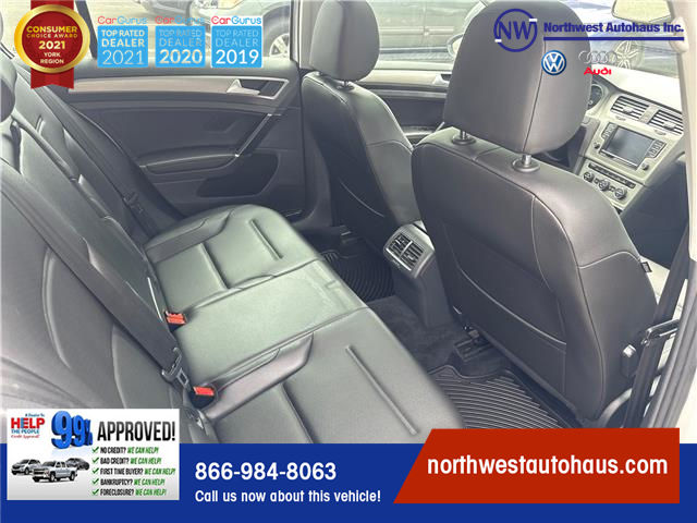 2016 Volkswagen Golf 1.8 TSI Comfortline (Stk: 1868) in North York - Image 15 of 29
