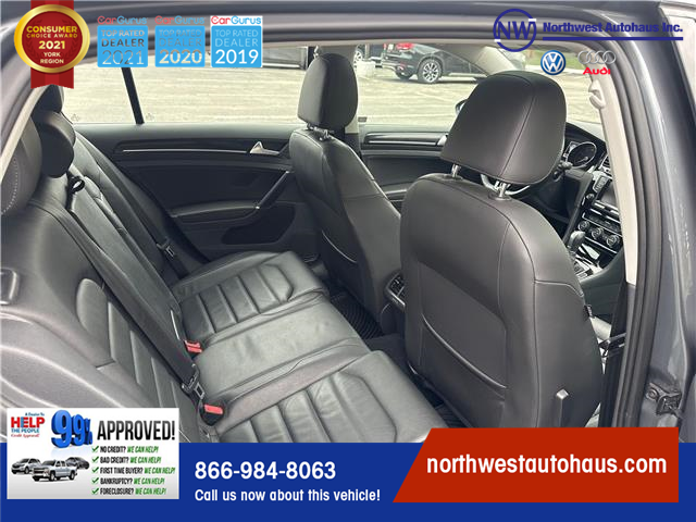 2015 Volkswagen Golf 1.8 TSI Highline in North York - Image 16 of 28
