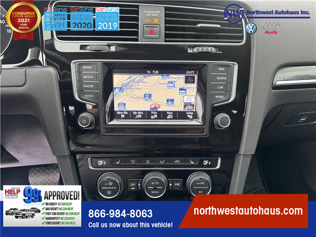 2015 Volkswagen Golf 1.8 TSI Highline in North York - Image 26 of 28