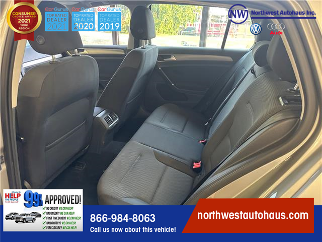 2015 Volkswagen Golf 1.8 TSI Comfortline in North York - Image 5 of 25