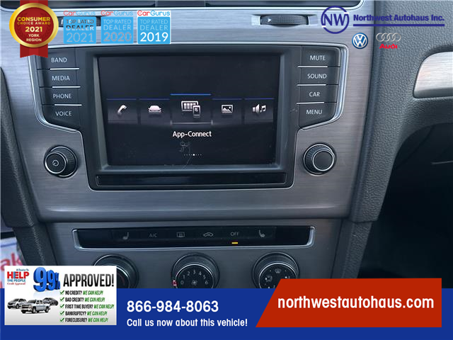 2017 Volkswagen Golf SportWagen 1.8 TSI Comfortline in North York - Image 23 of 28