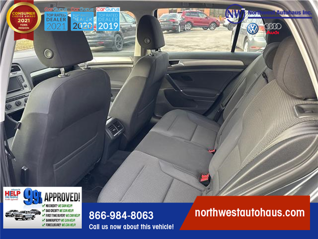 2016 Volkswagen Golf 1.8 TSI Comfortline (Stk: 5) in North York - Image 13 of 27