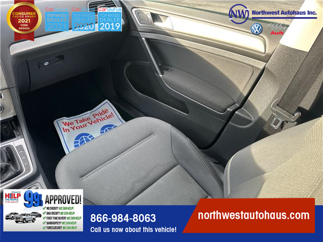 2016 Volkswagen Golf 1.8 TSI Comfortline (Stk: 5) in North York - Image 18 of 27