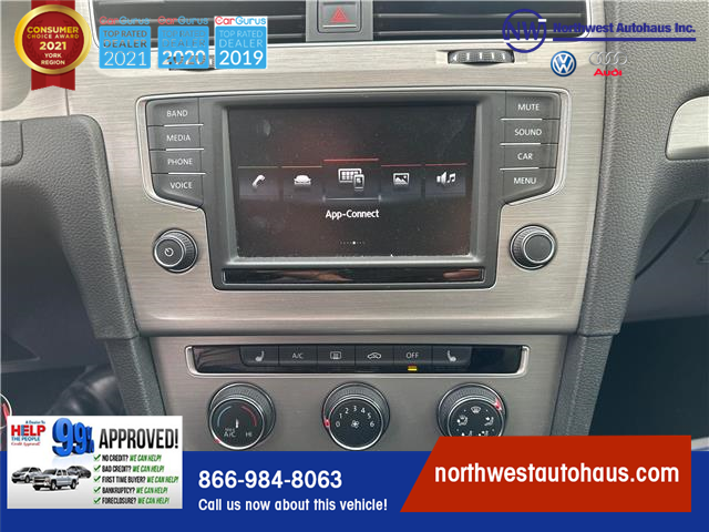 2016 Volkswagen Golf 1.8 TSI Comfortline (Stk: 5) in North York - Image 21 of 27