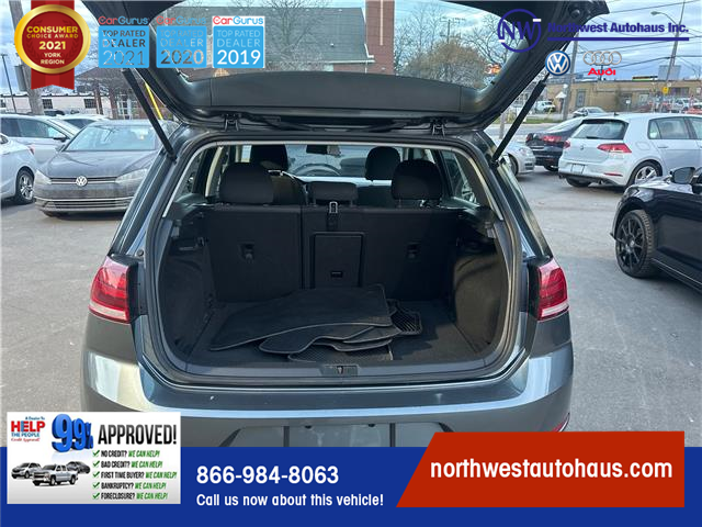 2018 Volkswagen Golf 1.8 TSI Comfortline (Stk: 1613) in North York - Image 6 of 30