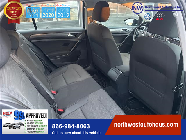 2018 Volkswagen Golf 1.8 TSI Comfortline in North York - Image 12 of 28