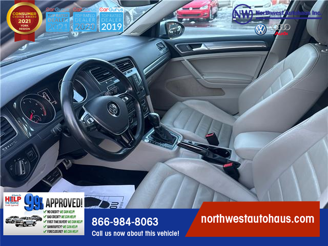 2017 Volkswagen Golf Alltrack 1.8 TSI (Stk: 2460) in North York - Image 8 of 28
