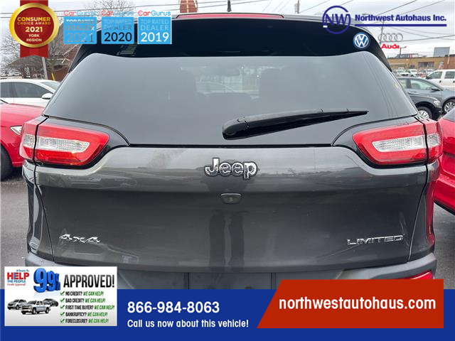 2016 Jeep Cherokee Limited (Stk: 9805) in North York - Image 6 of 31