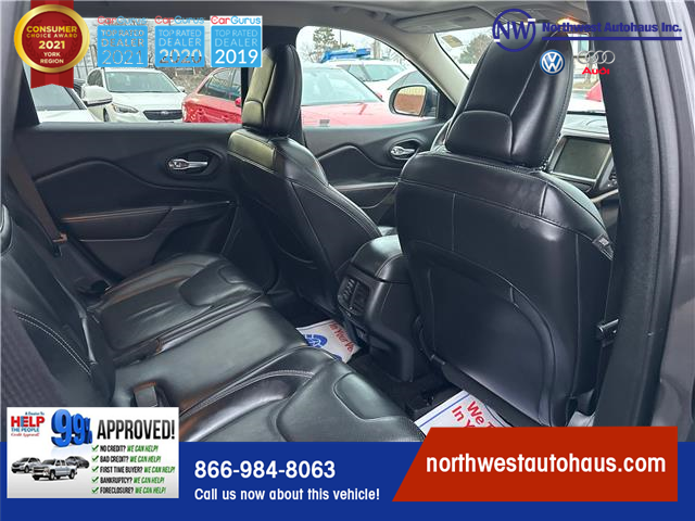 2016 Jeep Cherokee Limited (Stk: 9805) in North York - Image 17 of 31