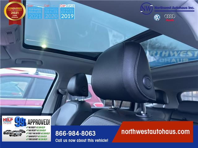 2018 Volkswagen Tiguan Comfortline (Stk: 9289) in North York - Image 12 of 29