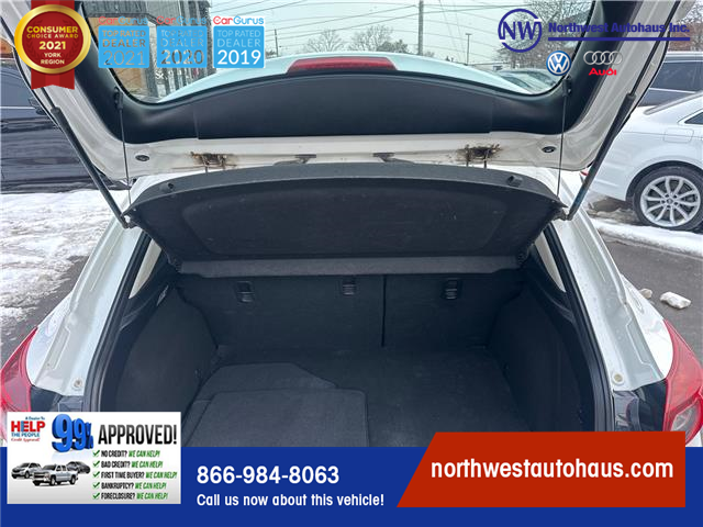 2016 Mazda Mazda3 Sport GS (Stk: 7749) in North York - Image 8 of 28