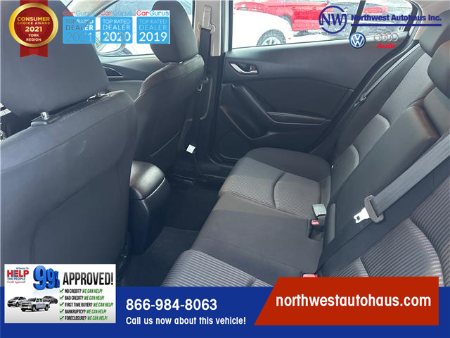 2016 Mazda Mazda3 Sport GS (Stk: 7749) in North York - Image 11 of 28