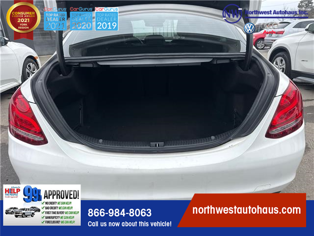 2016 Mercedes-Benz C-Class Base in North York - Image 8 of 32