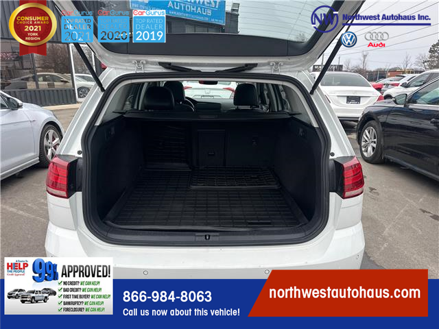 2018 Volkswagen Golf SportWagen 1.8 TSI Highline (Stk: 8714) in North York - Image 7 of 30