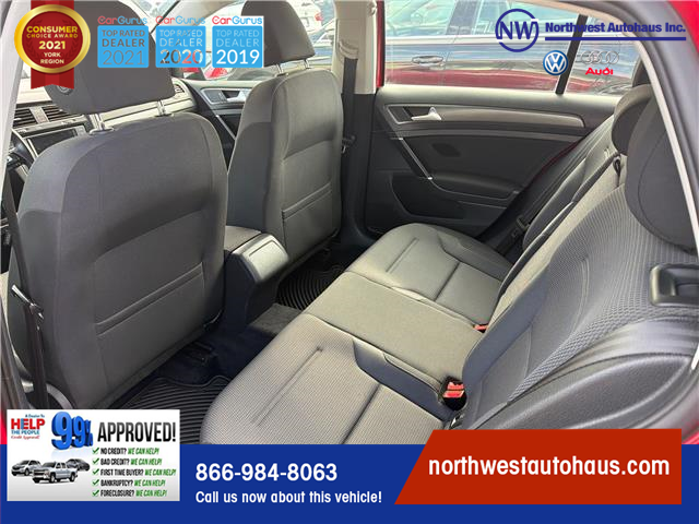 2018 Volkswagen Golf 1.8 TSI Comfortline (Stk: 6399) in North York - Image 13 of 27