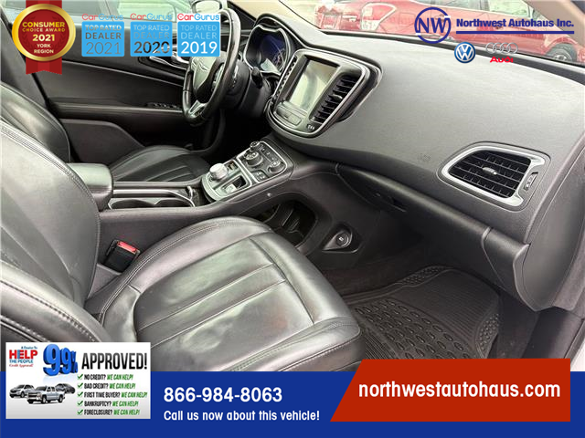 2016 Chrysler 200 C (Stk: 7442) in North York - Image 18 of 25