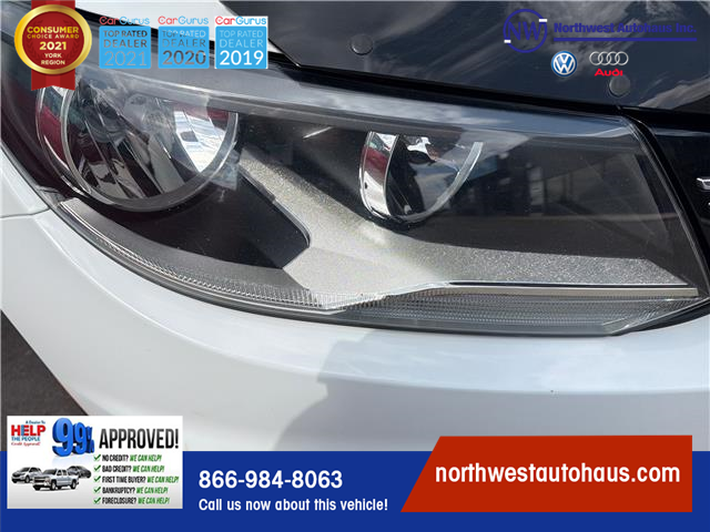 2016 Volkswagen Tiguan Special Edition in North York - Image 5 of 23