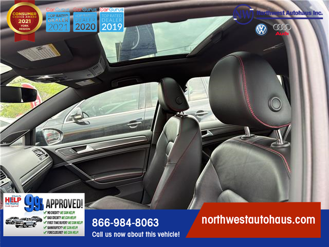 2018 Volkswagen Golf GTI 5-Door (Stk: 5303) in North York - Image 9 of 27