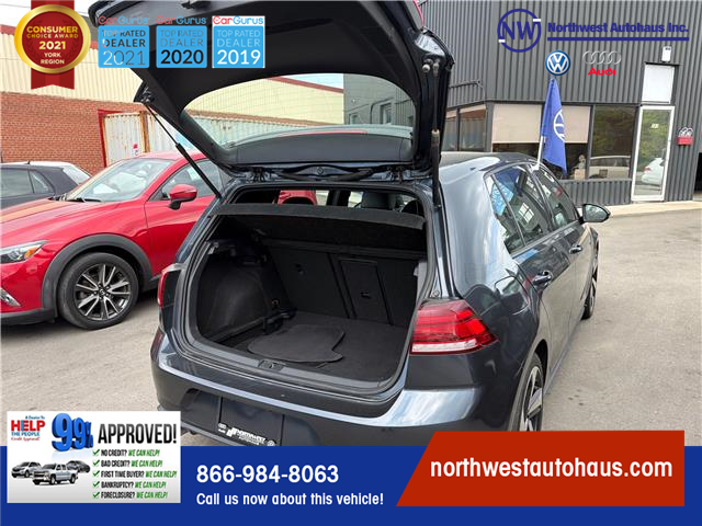 2018 Volkswagen Golf GTI 5-Door (Stk: 5303) in North York - Image 12 of 27