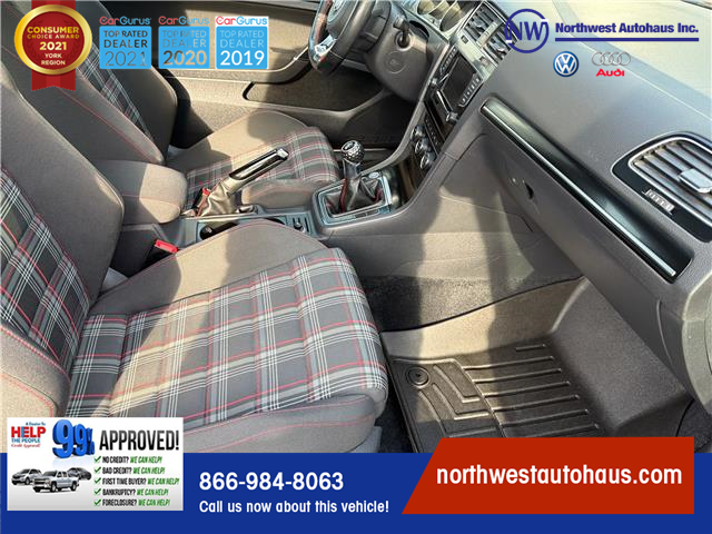 2015 Volkswagen Golf GTI 3-Door (Stk: 2926) in North York - Image 15 of 28