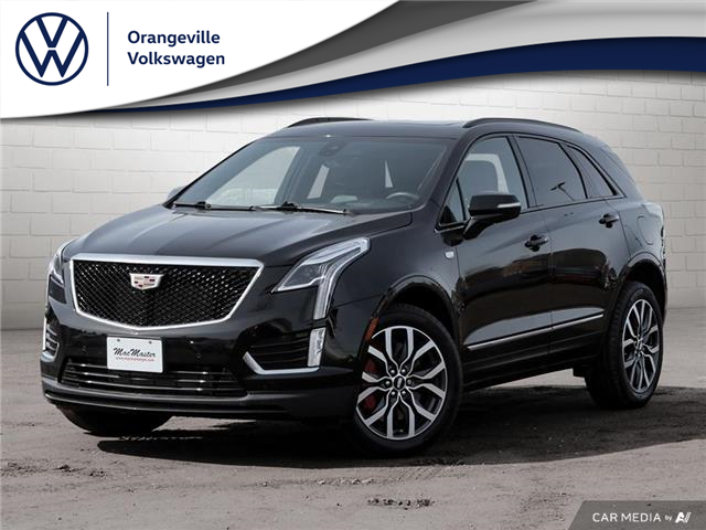 2023 Cadillac XT5 Sport (Stk: B12398) in Orangeville - Image 1 of 32