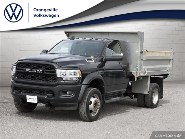 2019 RAM 5500 Chassis Tradesman/SLT (Stk: U628235-OC) in Orangeville - Image 1 of 27