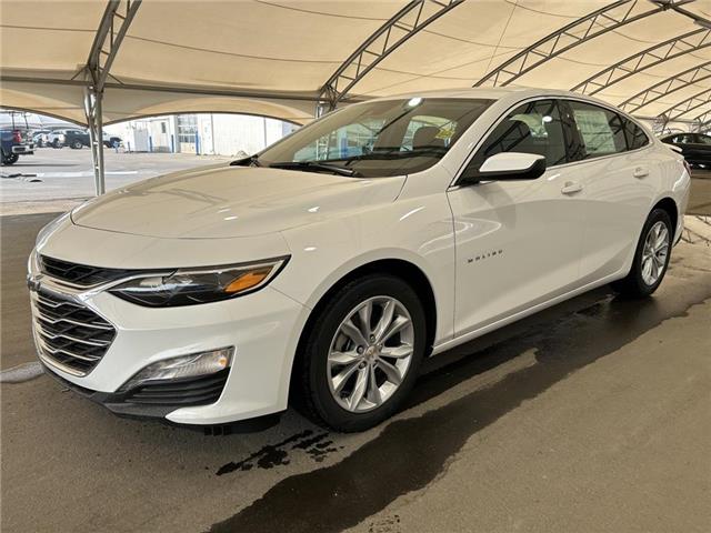 2024 Chevrolet Malibu 1LT (Stk: 206879) in AIRDRIE - Image 1 of 28