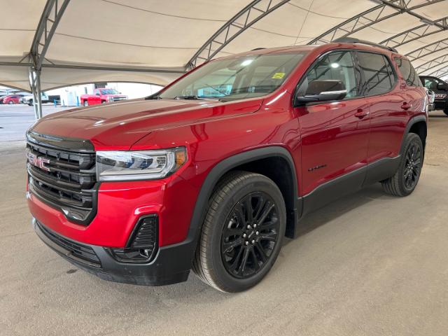 2023 GMC Acadia SLT (Stk: 207322) in AIRDRIE - Image 1 of 32
