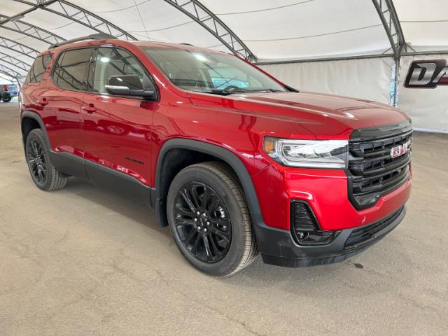 2023 GMC Acadia SLT (Stk: 207322) in AIRDRIE - Image 1 of 32
