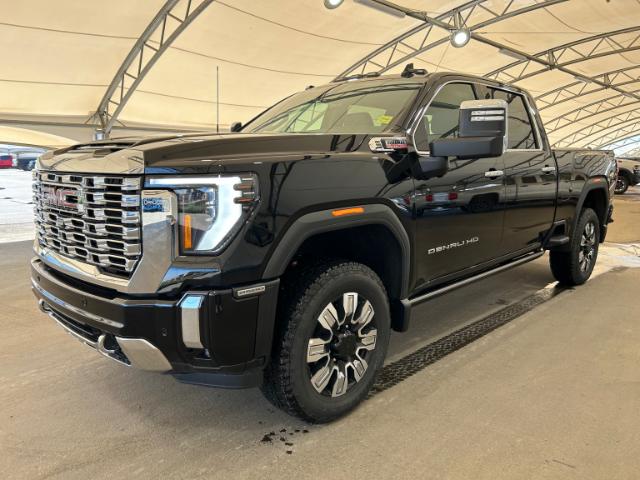 2024 GMC Sierra 2500HD Denali (Stk: 207795) in AIRDRIE - Image 1 of 36