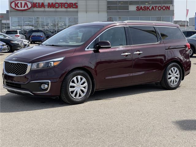 2017 Kia Sedona SXL (Stk: B0122) in Saskatoon - Image 1 of 34