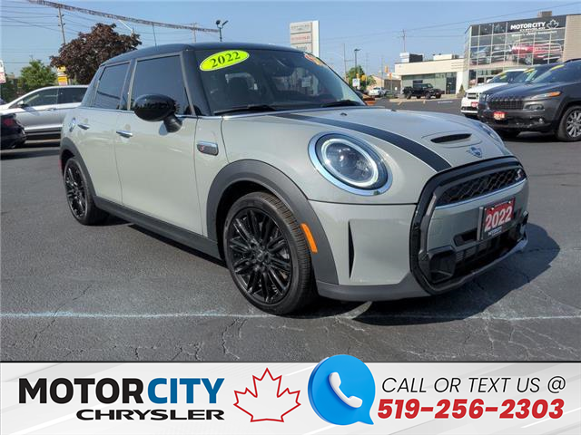 2022 MINI 5 Door Cooper S (Stk: 230233B) in Windsor - Image 1 of 17