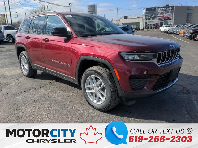 2024 Jeep Grand Cherokee Laredo (Stk: 240243) in Windsor - Image 1 of 24