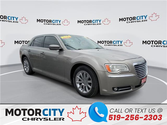 2014 Chrysler 300 Touring (Stk: 47003) in Windsor - Image 1 of 16