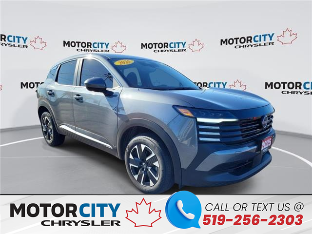2025 Nissan Kicks SV (Stk: 47204) in Windsor - Image 1 of 19
