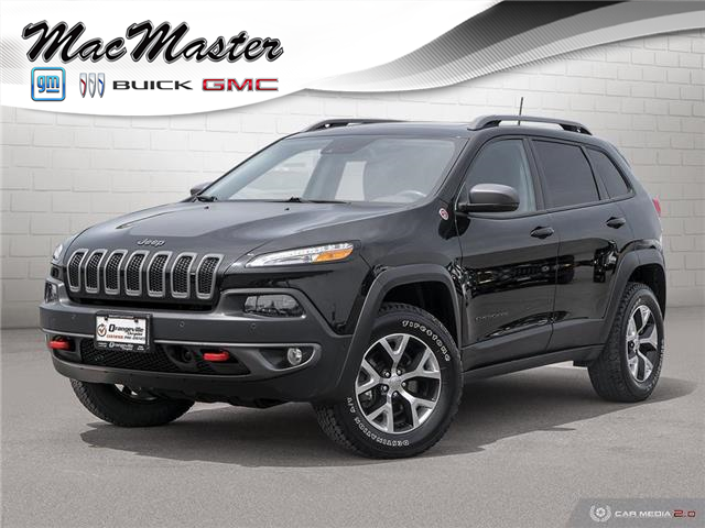 2017 Jeep Cherokee Trailhawk (Stk: U558187-OC) in Orangeville - Image 1 of 32