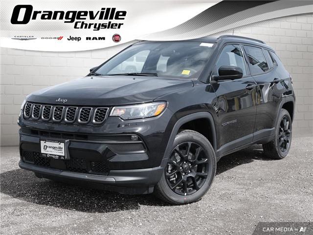 2025 Jeep Compass Altitude (Stk: ST0014) in Orangeville - Image 1 of 29