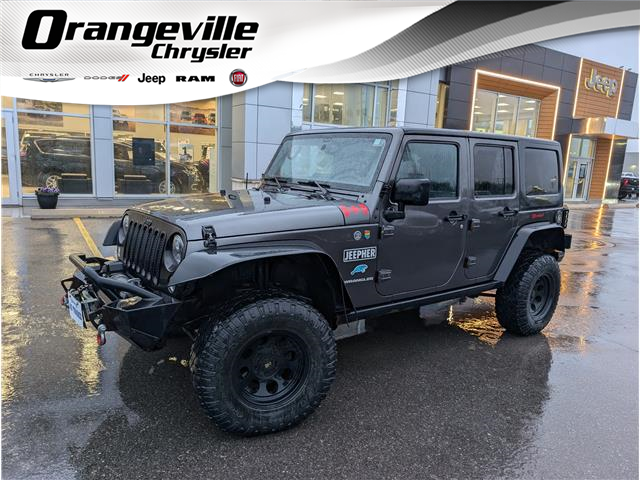 2016 Jeep Wrangler Unlimited Rubicon (Stk: U241329-OC) in Orangeville - Image 1 of 17