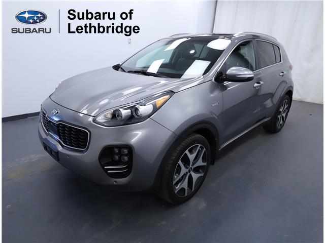 2017 Kia Sportage SX Turbo (Stk: 246205) in Lethbridge - Image 1 of 28