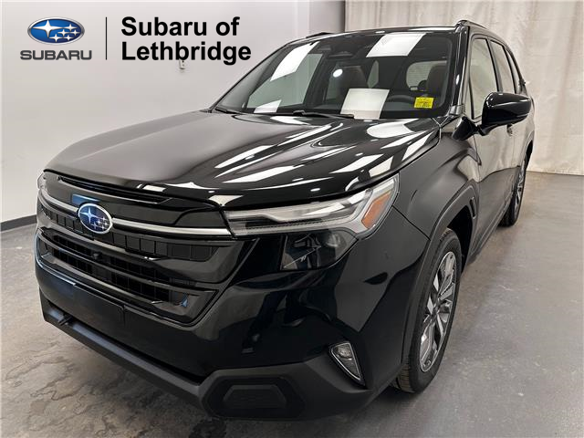 2025 Subaru Forester Premier (Stk: 267204) in Lethbridge - Image 1 of 33